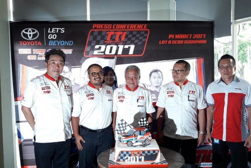 Jumpa pers Toyota Team Indonesia.