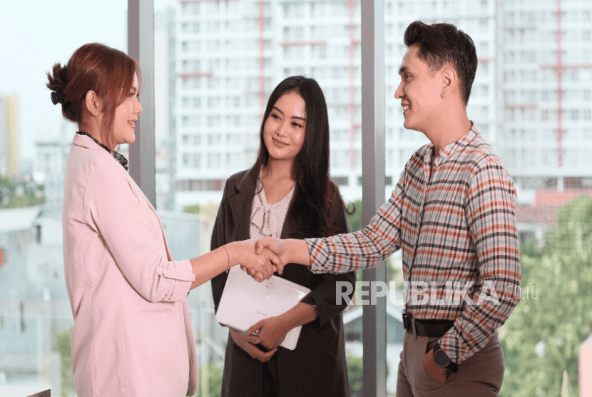 Gen Z Antusias Pelajari Dunia Coding, Ini yang Dipelajari di Jurusan Software Engineering (RPL) UBSI