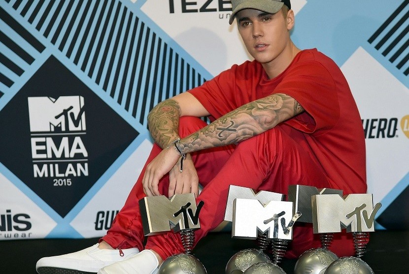 Justin Bieber raih lima penghargaan di ajang MTV Europe Music Awards 2015