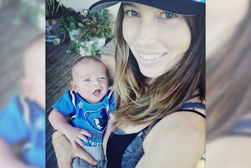 Justin Timberlake mengunggah foto istri dan anaknya di Instagram