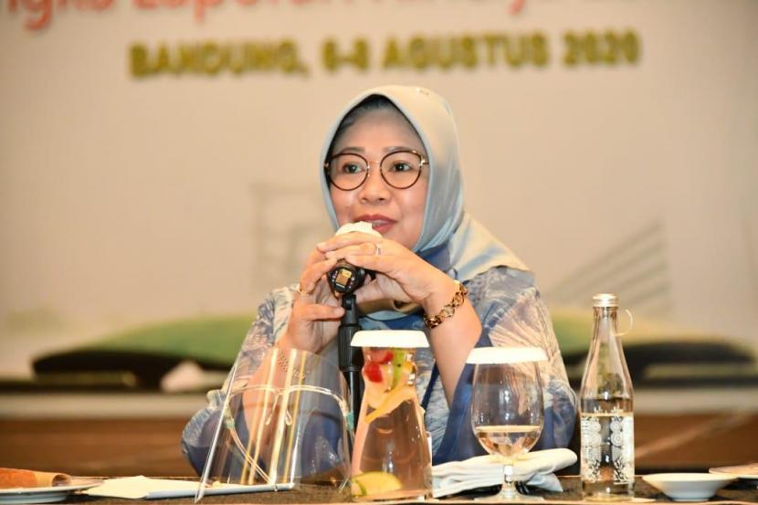 Kabiro Humas Setjen MPR Siti Fauziah menyampaikan susunan acara Sidang Tahunan MPR.