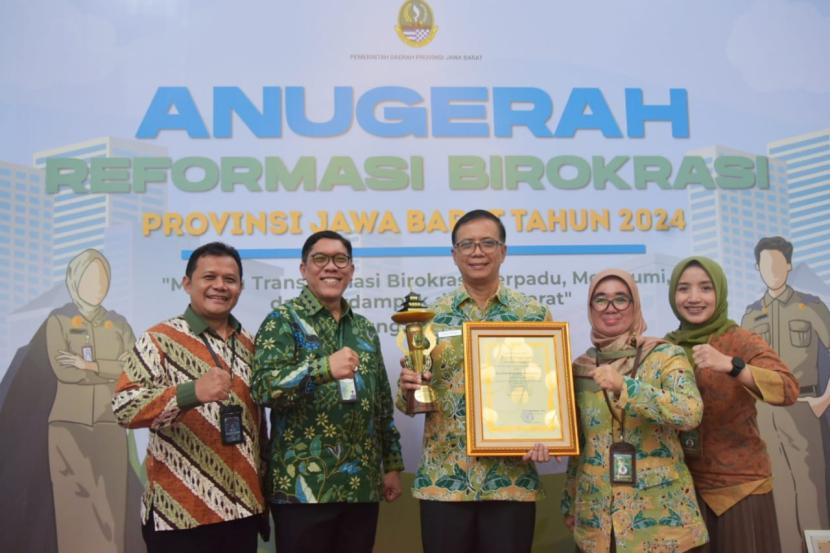 Kabupaten Bandung kembali meraih predikat A, pada Indeks Reformasi Birokrasi (IRB) tahun 2023.