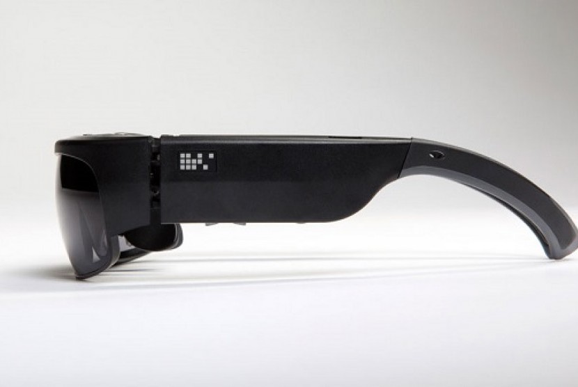 kacamata augmented reality.