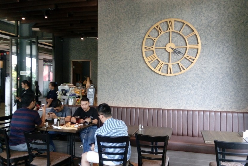 Kafe The Merchant di Como Park Kemang Timur, Jaksel.