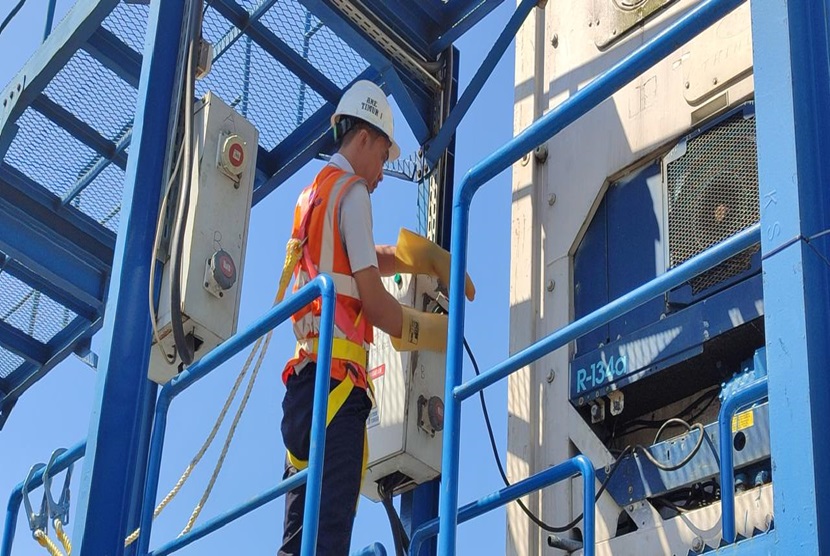 KAI Logistik memiliki cold chamber berkapasitas lima ton di enam stasiun di beberapa kota besar di antaranya Bandung, Cirebon, Purwokerto, Semarang, Surabaya, dan Malang.