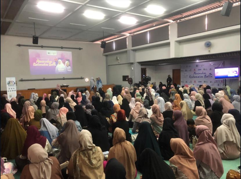 Kajian dan Emotional Therapy Session, yang bertempat di Gedung Serba Guna (GSG) Masjid Salman ITB