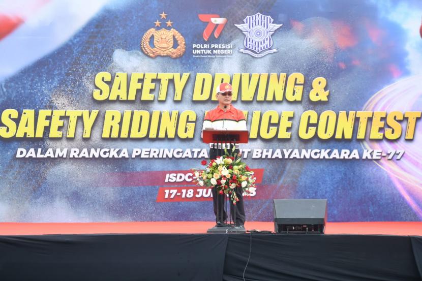 Kakorlantas Polri Irjen Pol Firman Shantyabudi membuka acara Safety Driving dan Safety Riding Police Contest di Serpong Tangerang Selatan