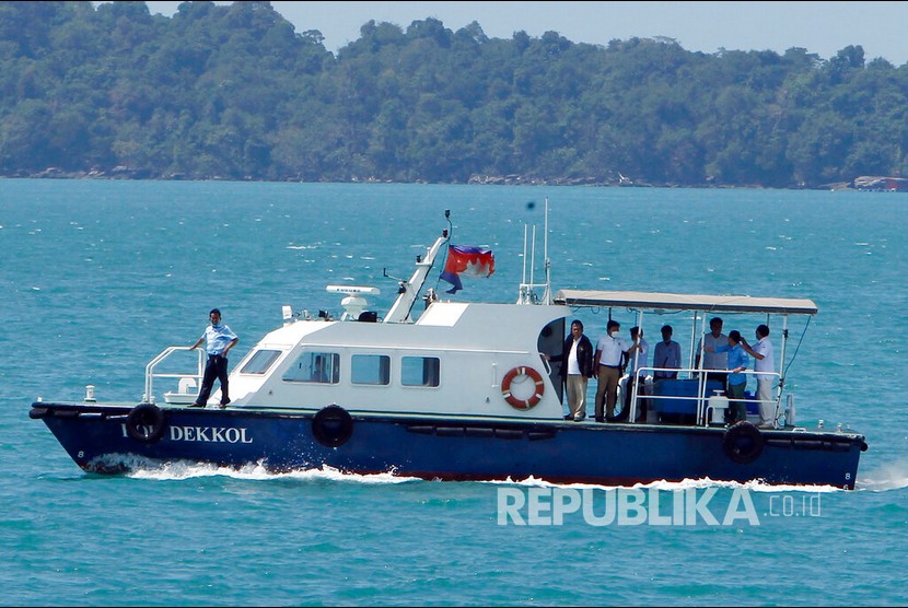 Vietnam telah menolak izin dua kapal pesiar yang hendak berlabuh karena khawatir akan penyebaran virus corona di kapal tersebut (Foto: ilustrasi kapal)