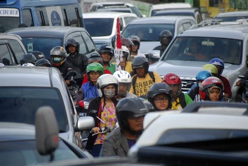 Kamecetan lalu lintas di Yogyakarta.