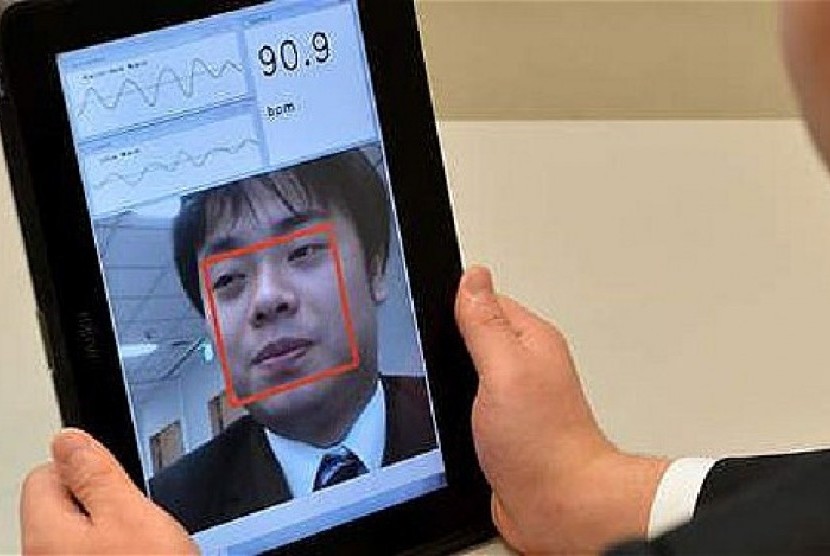 Kamera di tablet fujitsu yang bisa mendeteksi detak jantung