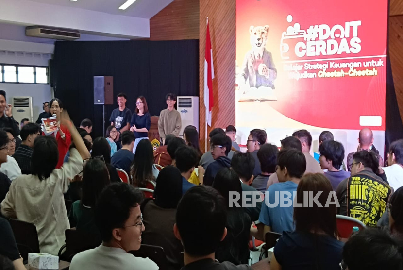 GenZ yang Gunakan Pinjol untuk Gaya Hidup Capai 58 Persen, Kesejahteraan Keuangan Sulit Dicapai