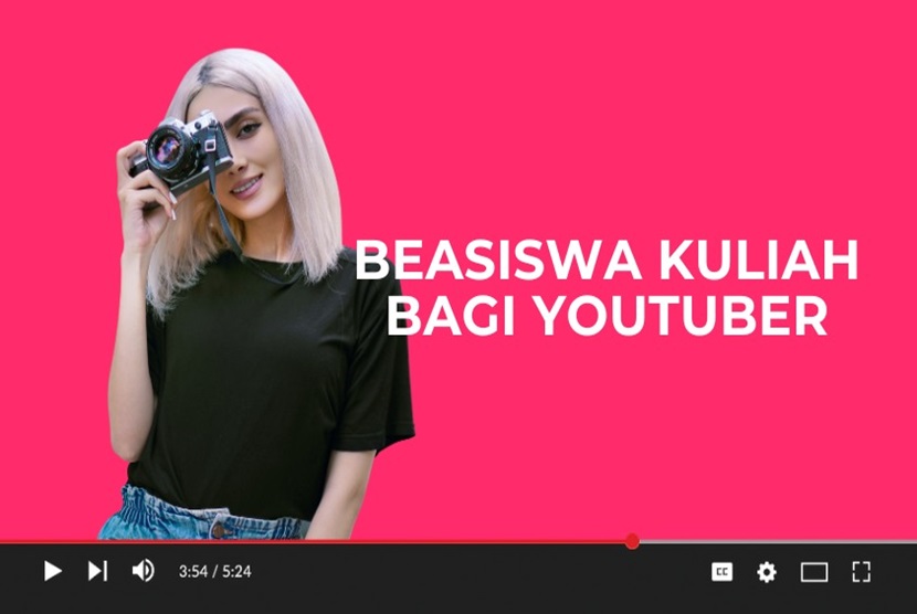 Kampus Cyber University menghadirkan program beasiswa khusus yang dirancang untuk konten kreator dan youtuber berbakat. 