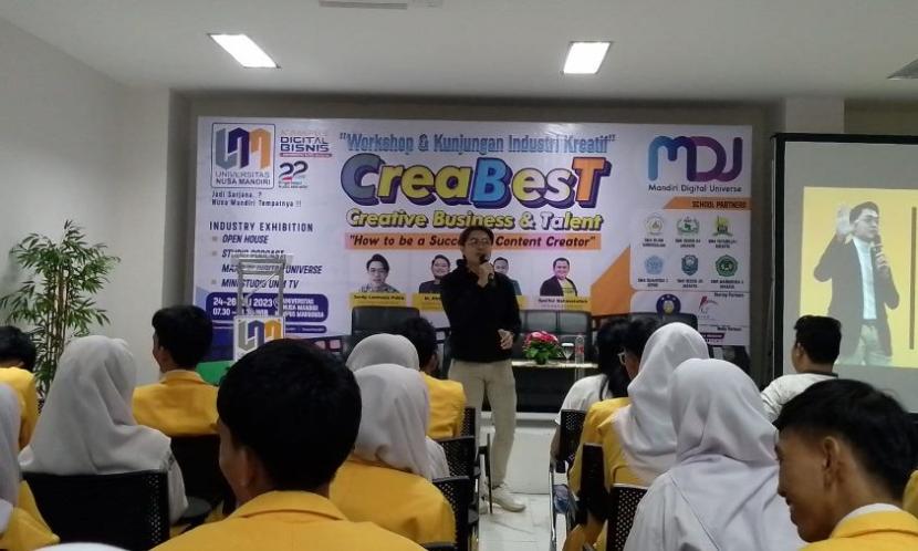 Kampus Digital Bisnis Universitas Nusa Mandiri (UNM) bekerjasama dengan Mandiri Digital Universe (MDU) atau NextOne menyelenggarakan kegiatan CreaBesT.