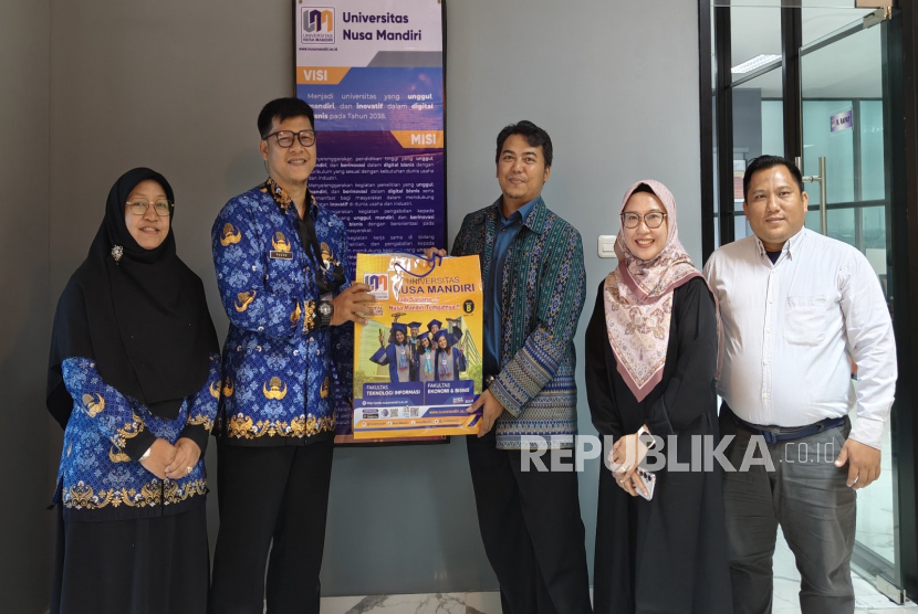 Kampus Digital Bisnis Universitas Nusa Mandiri (UNM) menerima kunjungan dari Dinas Pemberdayaan Perempuan dan Perlindungan Anak, Pengendalian Penduduk dan Keluarga Berencana (DP3AP2KB). 