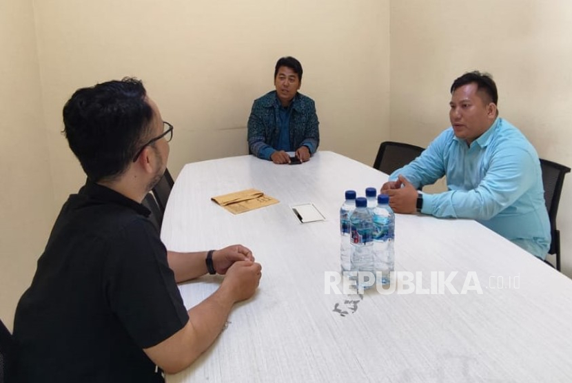 Kampus Digital Bisnis Universitas Nusa Mandiri (UNM) menjalin inisiasi kerja sama strategis dengan PT Catur Sentosa Adiprana Tbk, perusahaan distribusi dan logistik bahan bangunan terkemuka di Indonesia.