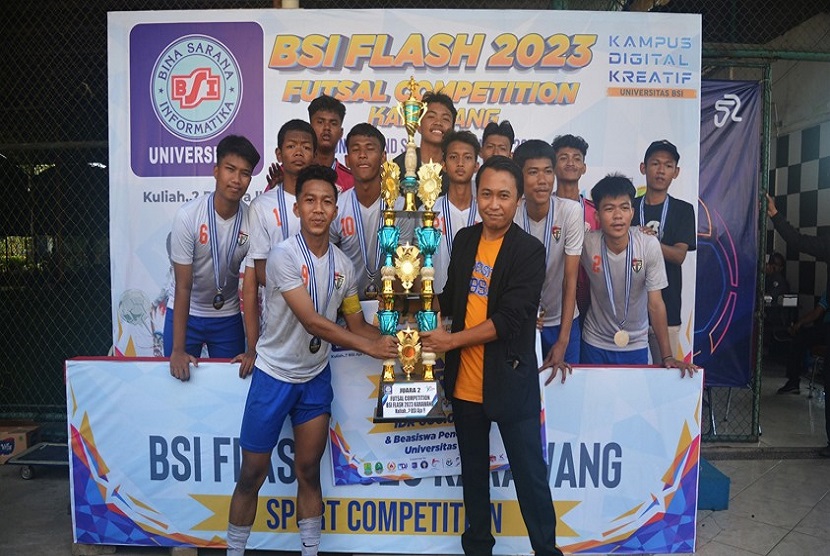 Kampus Digital Kreatif Universitas BSI (Bina Sarana Informatika) kampus Karawang menggelar BSI Flash 2023 (Festival & Liga Antar Sekolah) Futsal Competition. Kegiatan Futsal Competition bertujuan untuk menciptakan prestasi, serta menjaring bakat-bakat dalam bidang olahraga futsal.