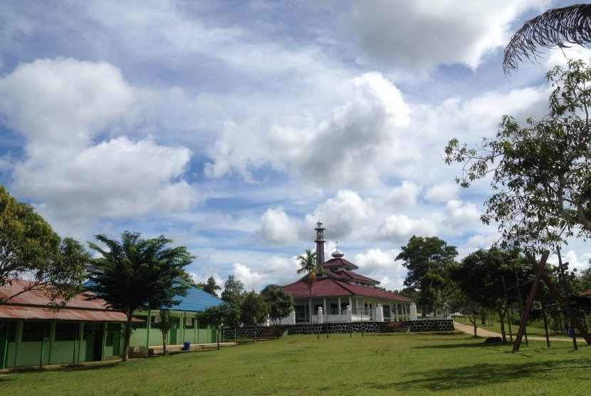 Kampus Pondok Pesantren Assalam Arya Kemuning, Barong Tongkok, Kutai Barat, Kalimantan Timur.