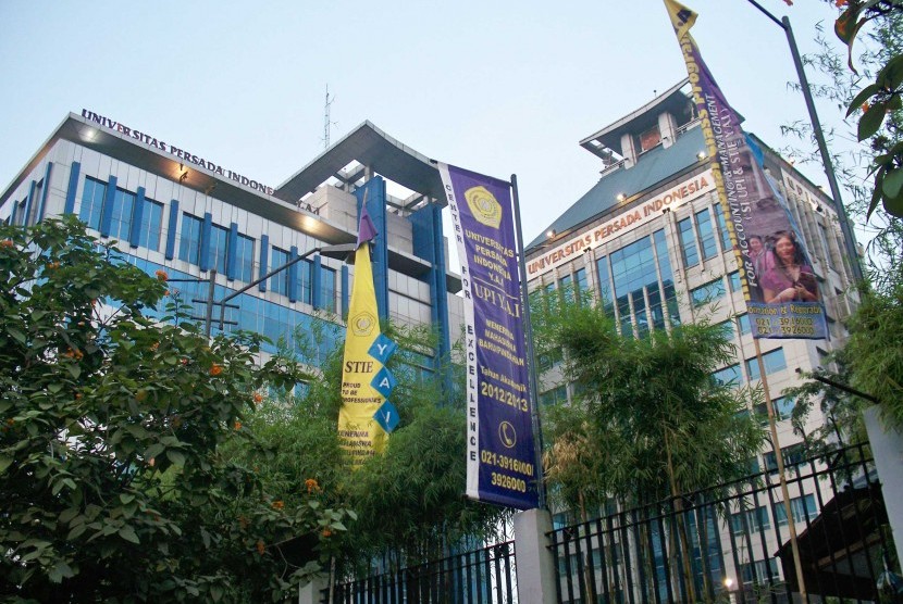Kampus Universitas Persada Indonesia (UPI).
