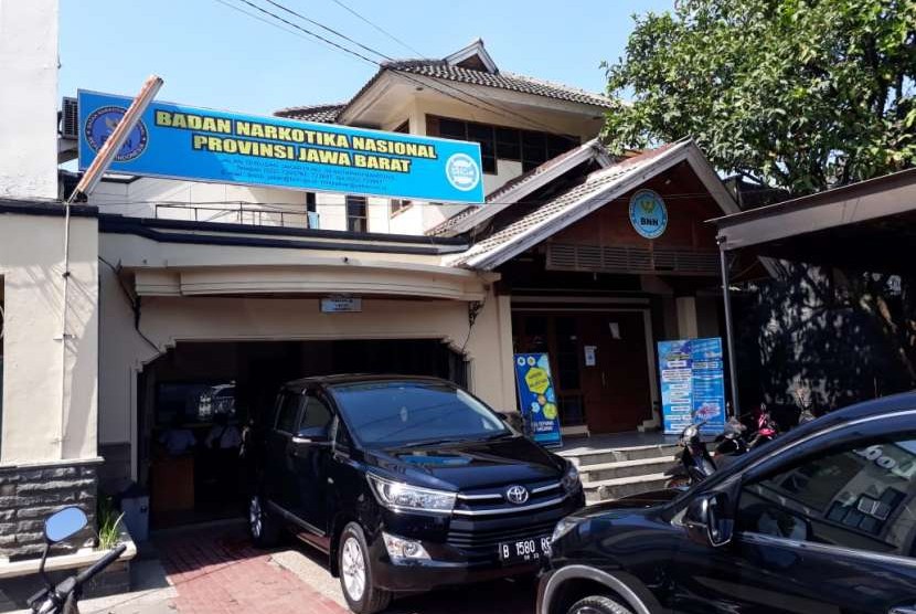 Kantor Badan Narkotika Nasional Provinsi Jabar di Jl Terusan Jakarta, Kota Bandung.
