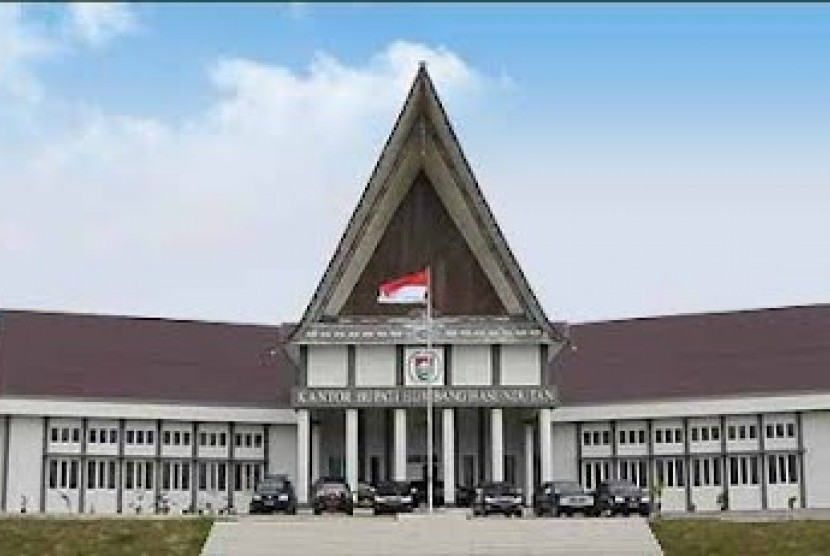 Kantor Bupati Humbang Hasundutan