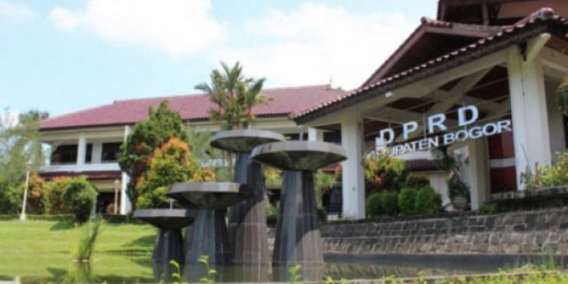 Kantor DPRD Kabupaten Bogor di Cibinong.