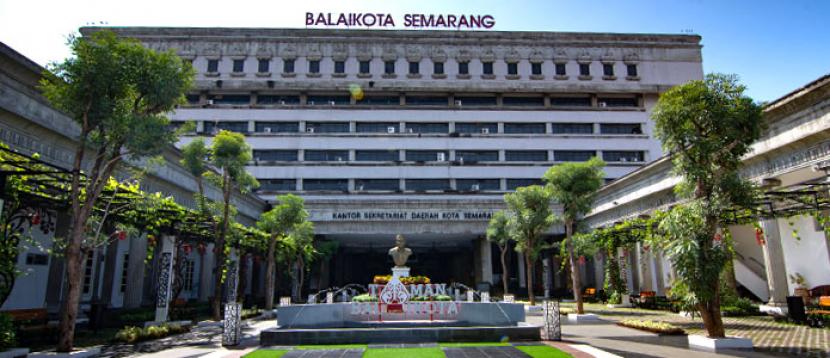 Kantor Pemerintah Kota (Pemkot) Semarang.
