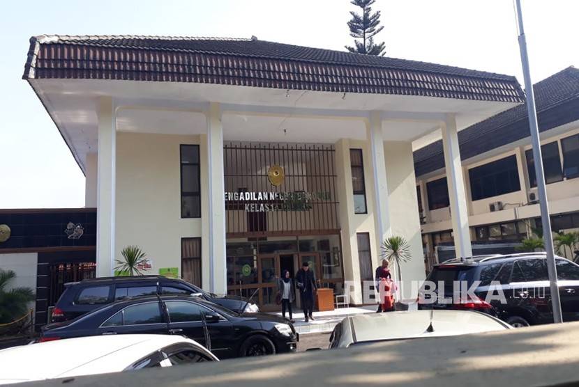 Kantor Pengadilan Negeri Bandung di Jl RE Martadinata. 
