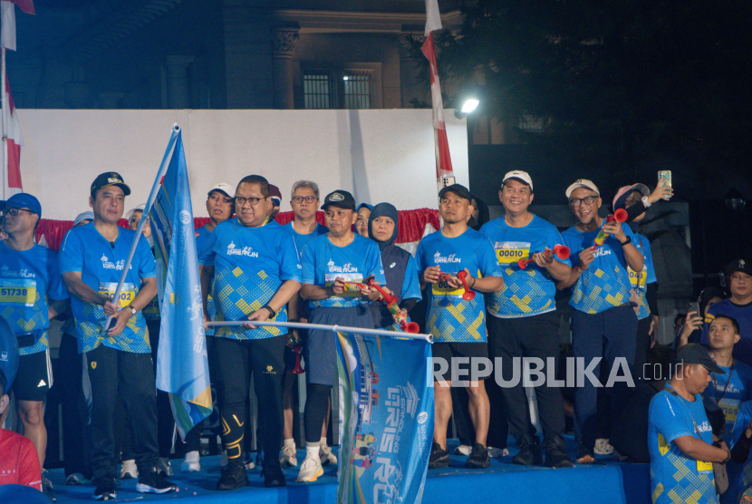 Kantor Perwakilan Bank Indonesia Provinsi Jawa Barat kembali menggelar Bandung QRIS Run 2025 di Balai Kota Bandung.