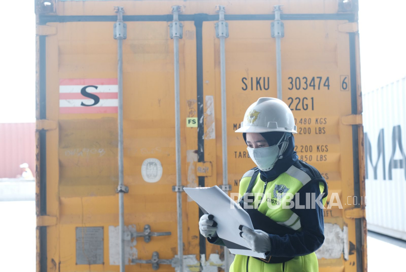 Kantor Wilayah Bea Cukai Jawa Timur II memberikan fasilitas TPB berkala kepada PT Blue Ocean Foods Indonesia untuk mempercepat proses logistik barang, pemasukan, dan pengeluaran barang.