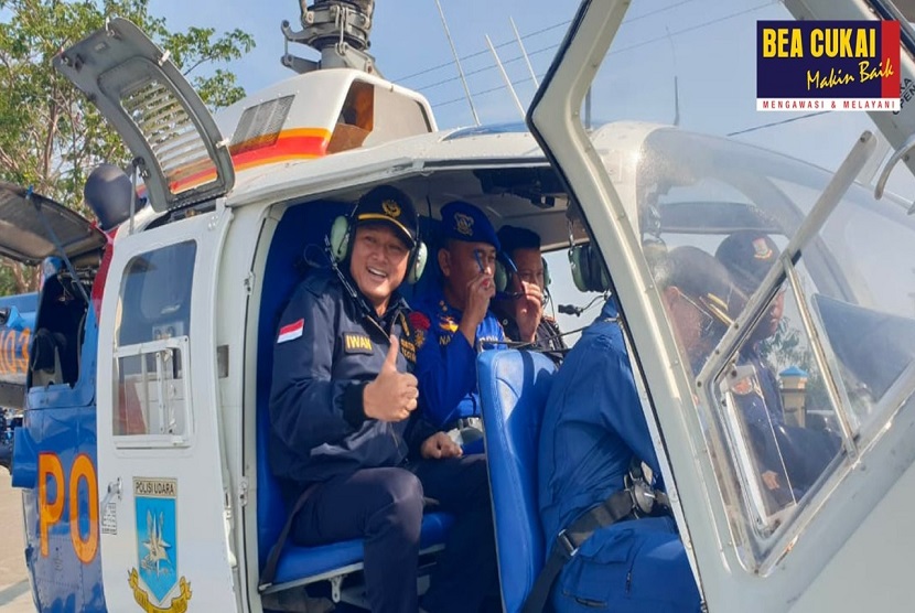 Kantor Wilayah (Kanwil) Bea Cukai Aceh adakan sinergi pengawasan laut Aceh dengan menggunakan metode patroli udara bersama Direktorat Kepolisian Perairan dan Udara Kepolisian Daerah (Dit. Polairud Polda) Aceh dan Kementerian Kelautan dan Perikanan (KKP)