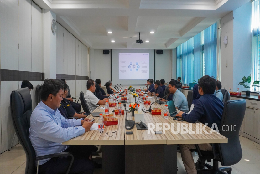 Kantor Wilayah (Kanwil) Bea Cukai Jakarta berikan izin fasilitas pusat logistik berikat (PLB) kepada PT Indoturbine, pada Kamis (14/11/2024). 