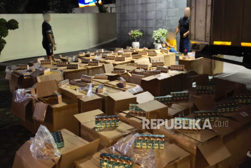 Kanwil Bea Cukai Jateng DIY Tindak Ratusan Juta Batang Rokok Ilegal Hingga Akhir Agustus 2025