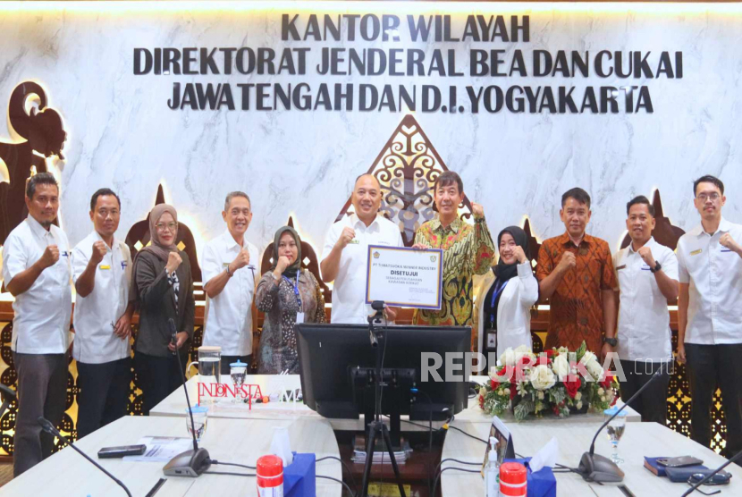 Dorong Investasi dan Serapan Tenaga Kerja, Bea Cukai Resmikan Fasilitas Kawasan Berikat di Bawen