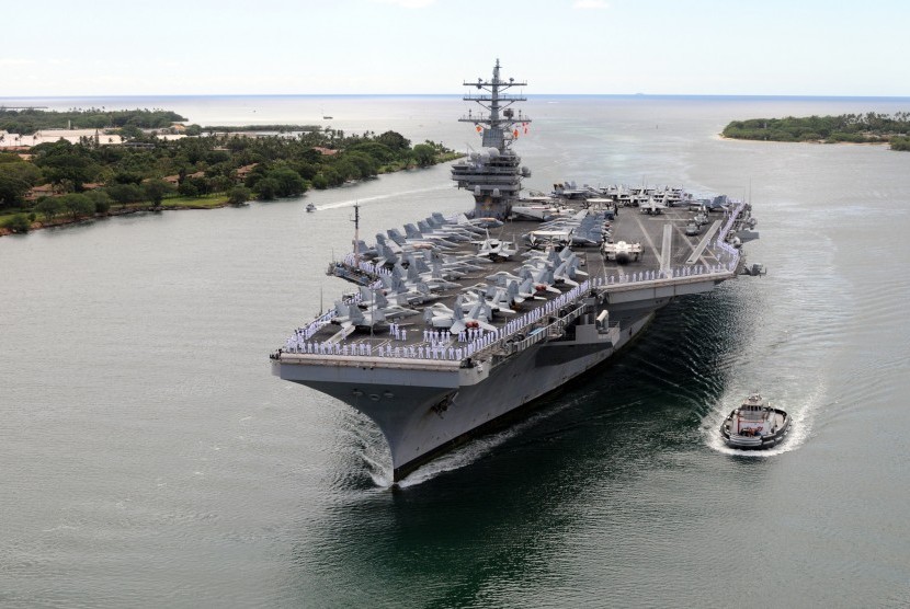 Kapal Induk USS Ronald Reagan akan berhenti di kota pelabuhan Danang Vietnam Tengah pada Ahad (25/6/2023).