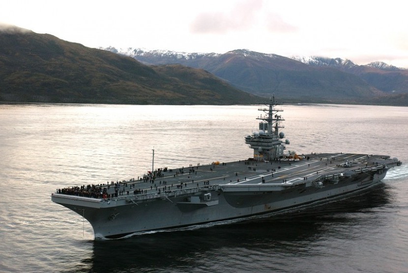 Kapal Induk USS Ronald Reagen (ilustrasi)