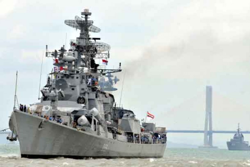   Kapal perang Angkatan Laut. Ilustrasi