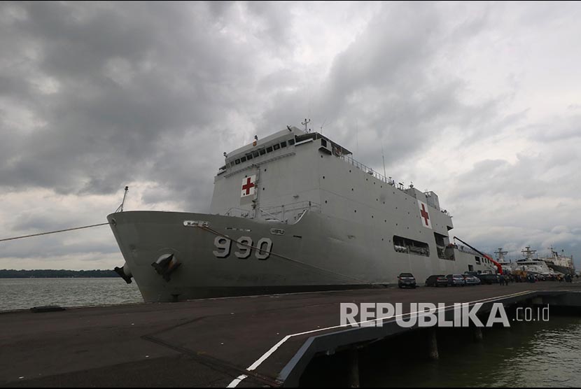 Kapal rumah sakit KRI dr Soeharso akan mengangkut 68 WNI yang dievakuasi dari kapal World Dream. Mereka akan diangkut dari Komando Lintas Laut Militer (Kolinlamil) Tanjung Priok ke Pulau Sebaru.