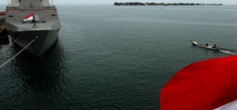 Kapal TNI AU berpatroli di wilayah perairan laut Indonesia