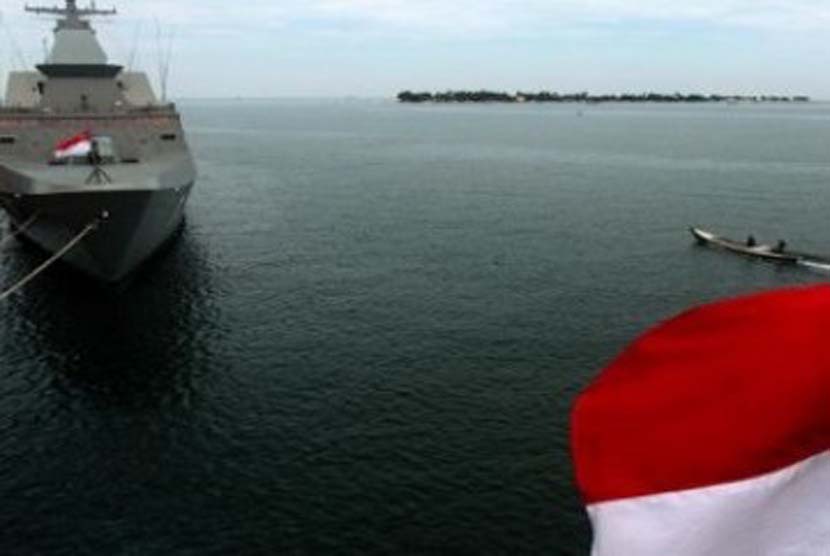 Kapal TNI AU berpatroli di wilayah perairan laut Indonesia