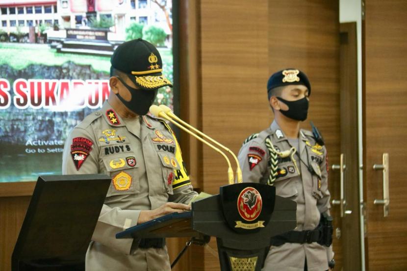 Kapolda Jabar Irjen Pol Rudy Supahriadi memimpin serah terima jabatan dua kapolres.