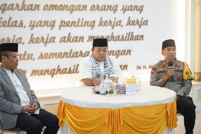 Kapolda Lampung Irjen Pol Akhmad Wiyagus  saat menghadiri Polda Lampung Jumat Curhat di Mapolda Lampung, Jumat (30/12/2022)