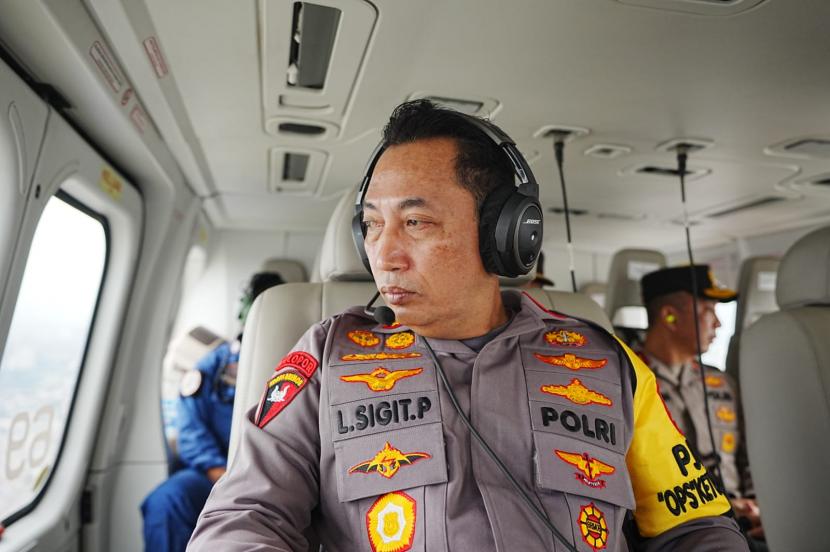 Ketegasan Kapolri Jenderal Listyo Sigit Prabowo dalam kasus Sambo dan Teddy Minahasa dinilai sebagai momentum bersih-bersih oknum Polri yang bermasalah.