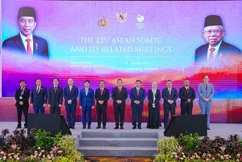  Kapolri Jenderal Listyo Sigit Prabowo menekankan soal pemberantasan tindak pidana perdagangan orang (TPPO) di acara ASEAN Senior Officials Meeting on Transnational Crime (SOMTC) Leaders di Daerah Istimewa Yogyakarta (DIY), Selasa, 20 Juni 2023. 