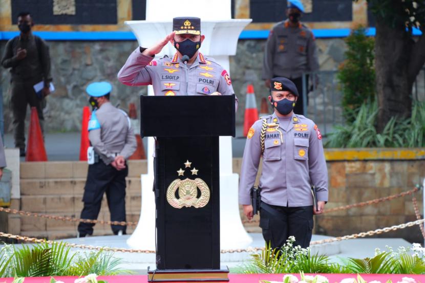 Kapolri Jenderal Listyo Sigit Prabowo saat meresmikan Tim Patroli Perintis Presisi di Lapangan Presisi Polda Metro Jaya, Jakarta Selatan.