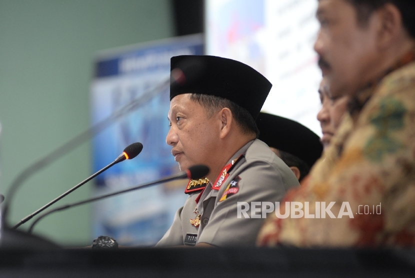 Kapolri Jenderal Tito Karnavian saat berdialog dengan Dewan Pertimbangan Majelis Ulama Indonesia (MUI) di kantor MUI, Jakarta.