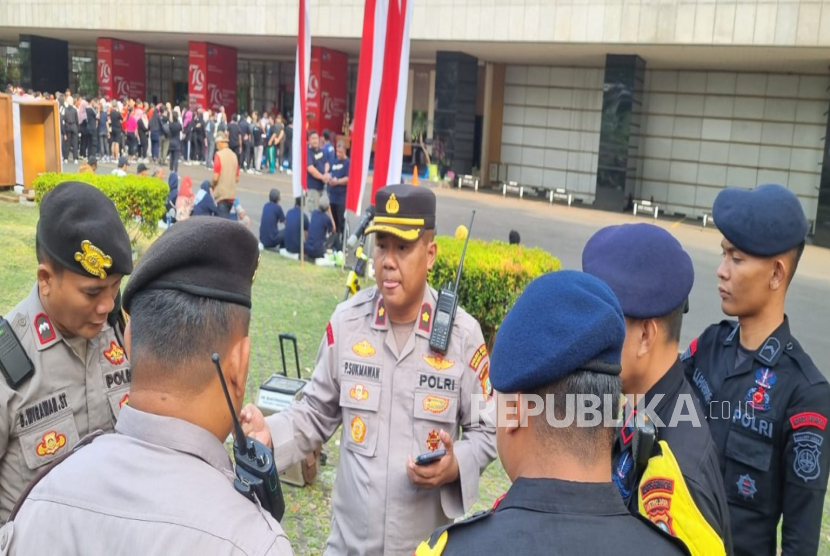 Kapolsek Cempaka Putih, Kompol Pengky Sukmawan.