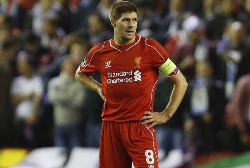 Kapten Steven Gerrard.