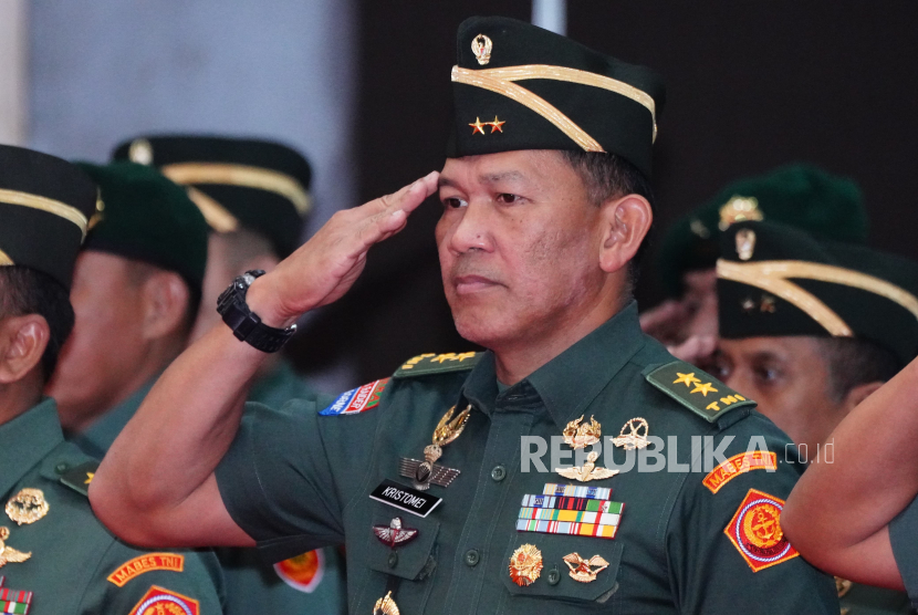 Kapuspen TNI Mayjen Kristomei Sianturi.