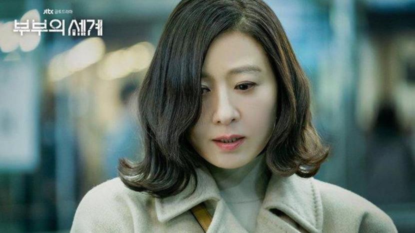Karakter Ji Sun-woo yang diperankan oleh Kim Hee-ae dalam serial 