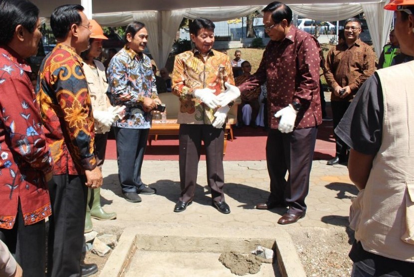  Karang Setra Hotel & Cottages Ground Breaking Bale Kambang